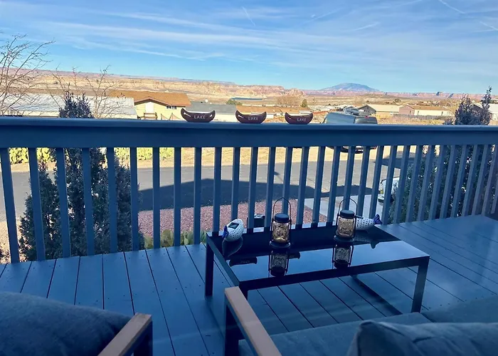 W Powell Views- 90' Extra Long Driveway Wahweap